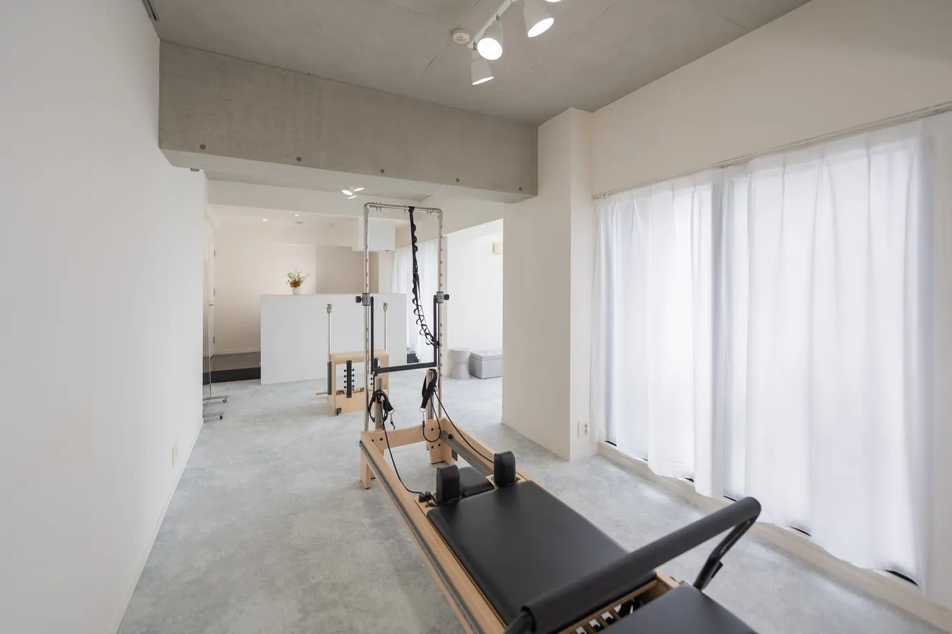 【coreva pilates studio 大曽根店】